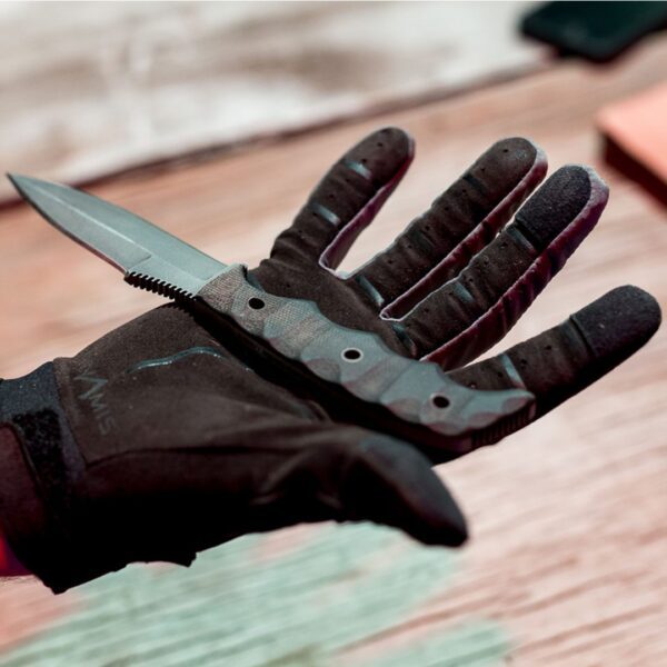 GAUNTLET GLOVES PRECISION SHOOTER with blade